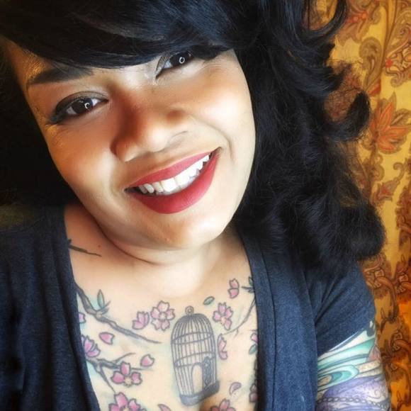 Meet your Posher, June - Picture 1 of 1